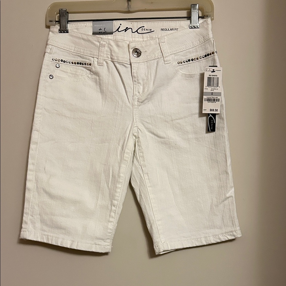 INC regular fit white denim long shorts studded trim pockets size 0 new/tags